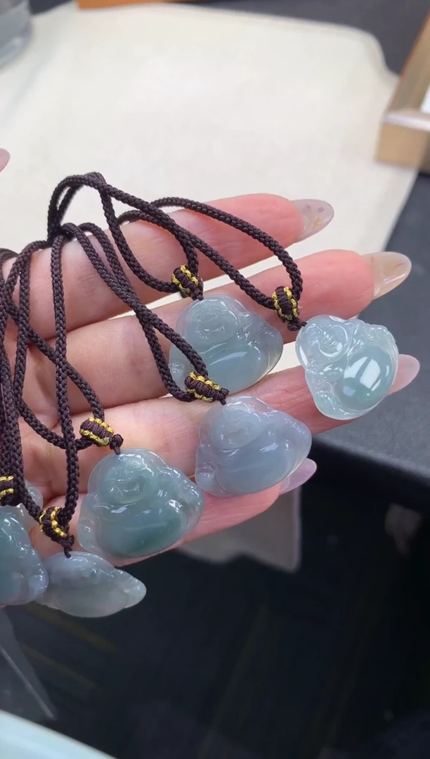 翡翠未镶嵌项链FC75 翡翠佛公 多样性发其一