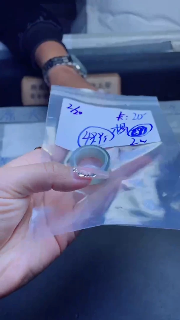 【闪购商品】定制翡翠未镶嵌珠串