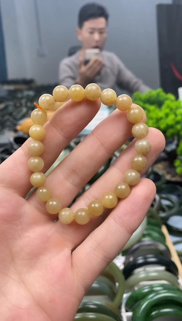 未镶嵌手镯和田玉8mm
