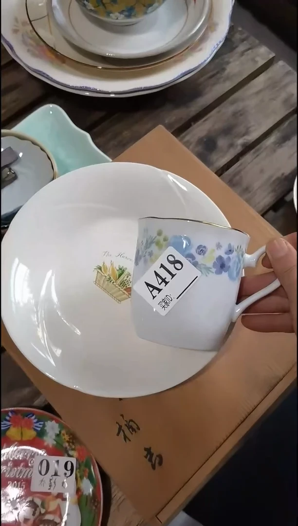 s****fsara中古商品 默认瑕疵 满20包邮 完美主义者慎拍