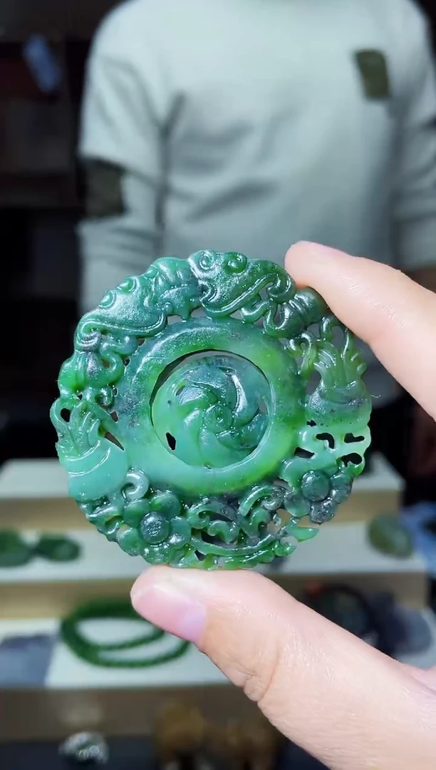 【闪购商品】和田玉颈饰未镶嵌1