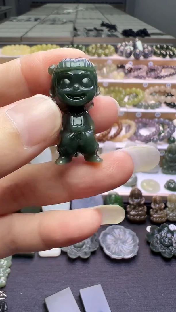 颈饰未镶嵌和田玉68号链接绑好绳子