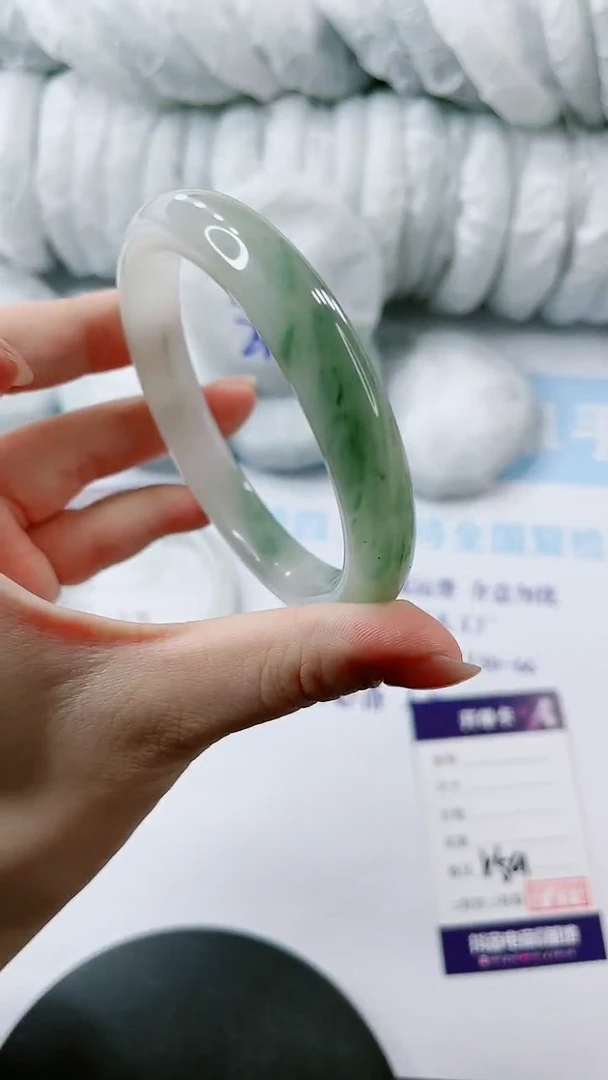 【闪购商品】石英质玉手镯未镶嵌多样性发货V59-63