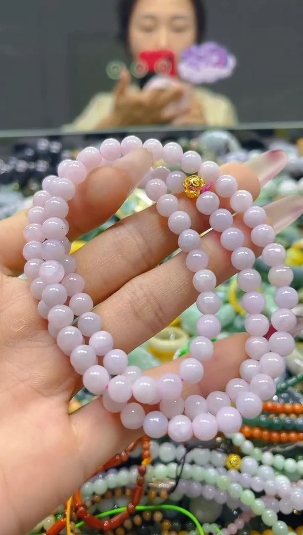 颈饰未镶嵌翡翠6MM/M/翡翠A货，一件也是批发价