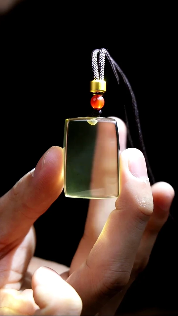 吊坠(赠链)未镶嵌水晶水晶