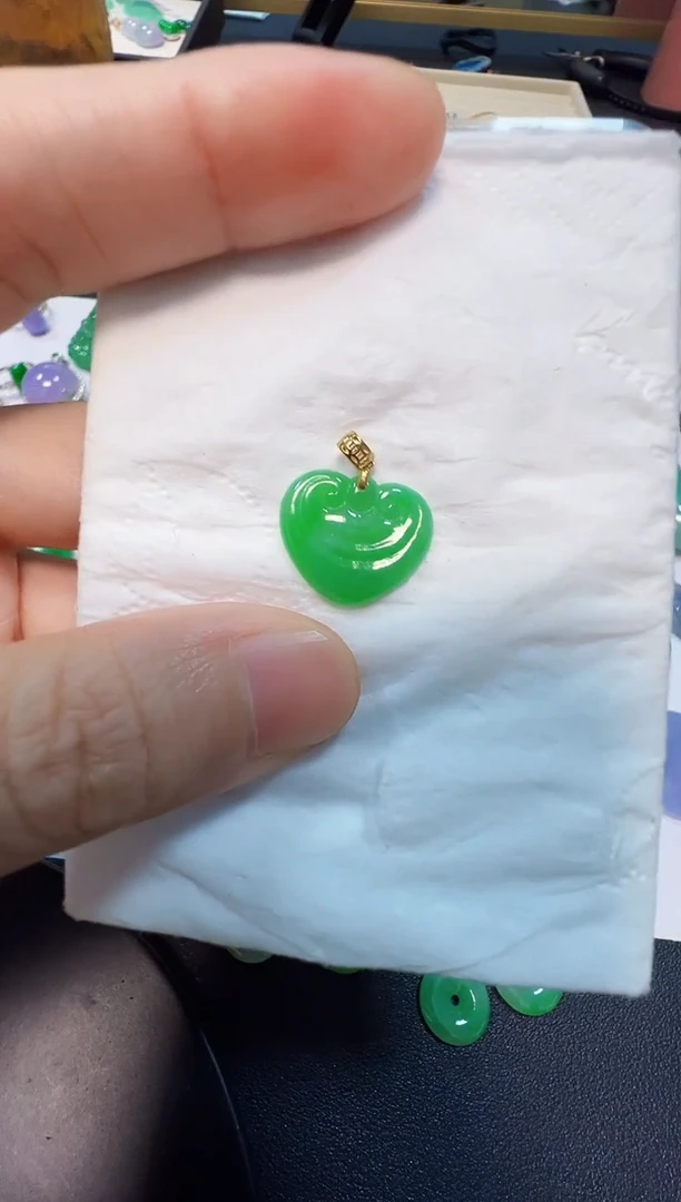 吊坠(不含链)18K金镶嵌翡翠368