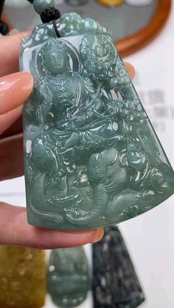 颈饰未镶嵌翡翠309382 多人