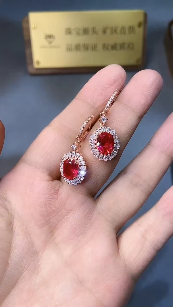 【闪购商品】红宝石耳饰银S925镶嵌1564