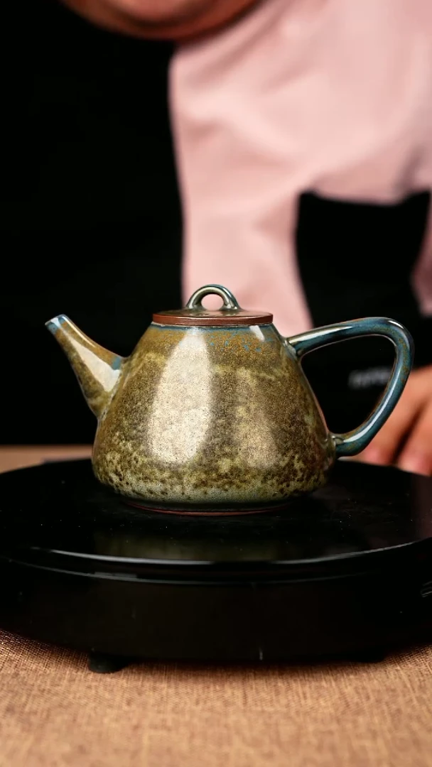 【闪购商品】659#国工一级品原矿钧瓷柴瓷石瓢壶