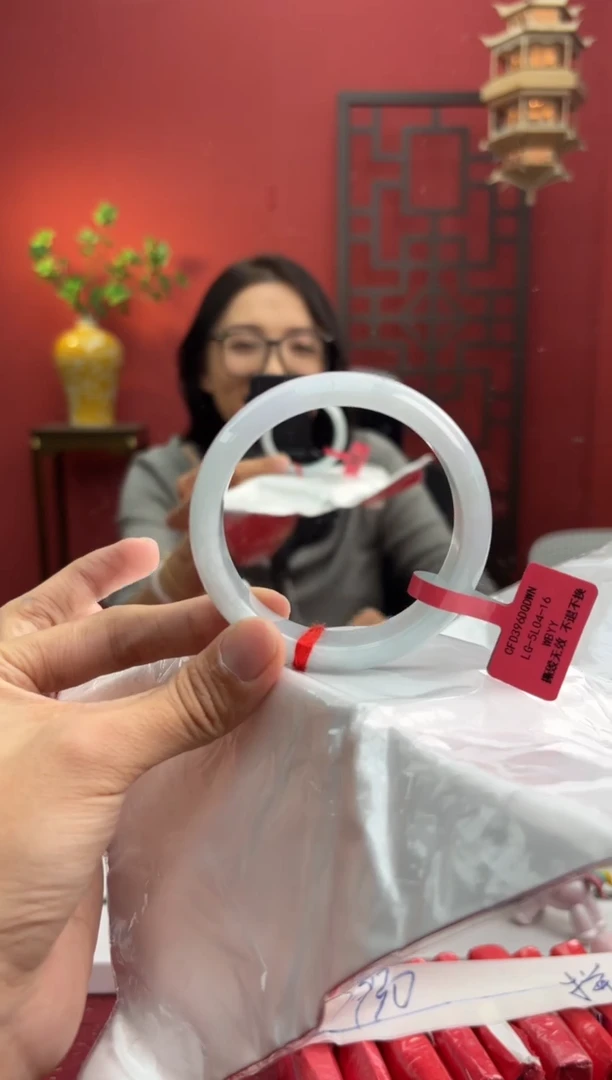 未镶嵌手镯翡翠翡翠手镯3