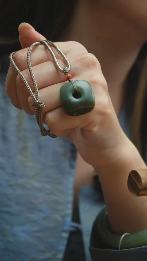 颈饰未镶嵌和田玉C24