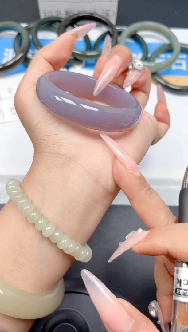 和田玉手镯未镶嵌60-烟紫56