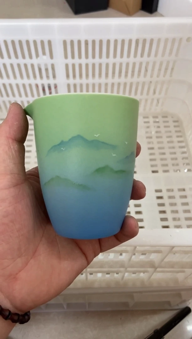 杯无运费险有瑕疵的摄影的产品有使用过的痕迹有点脏介意勿拍