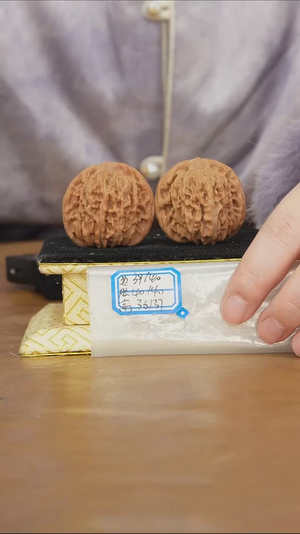 把件文玩核桃一代楼