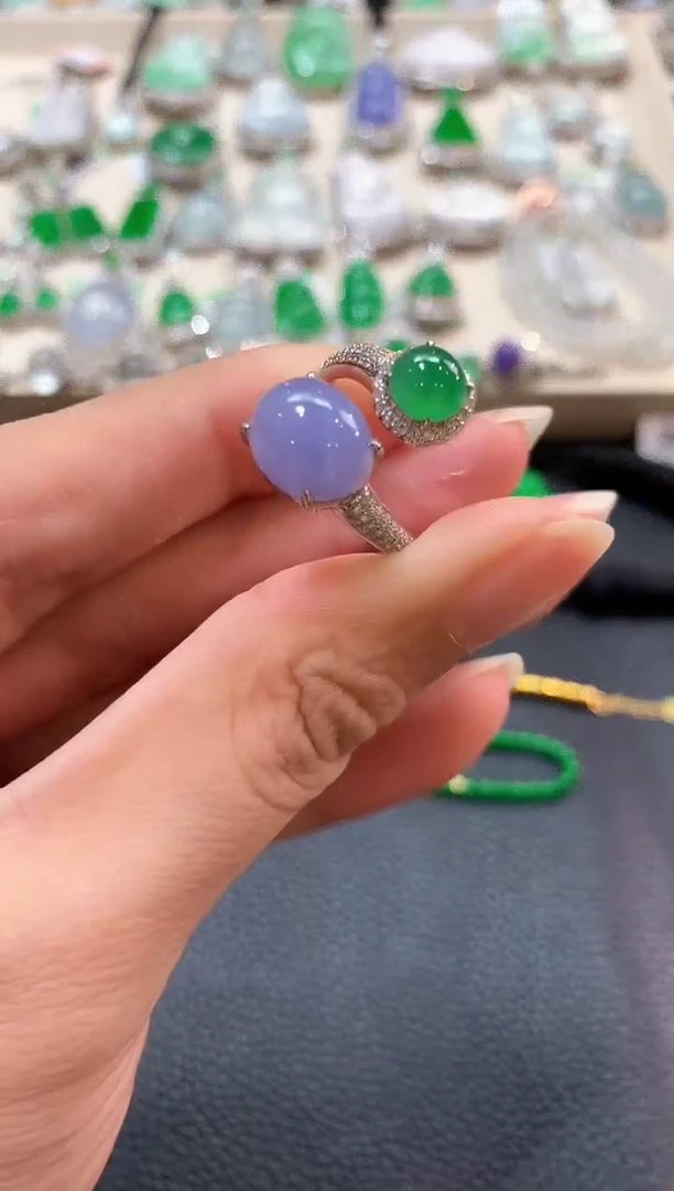 翡翠戒指18K金镶嵌n24   有色差