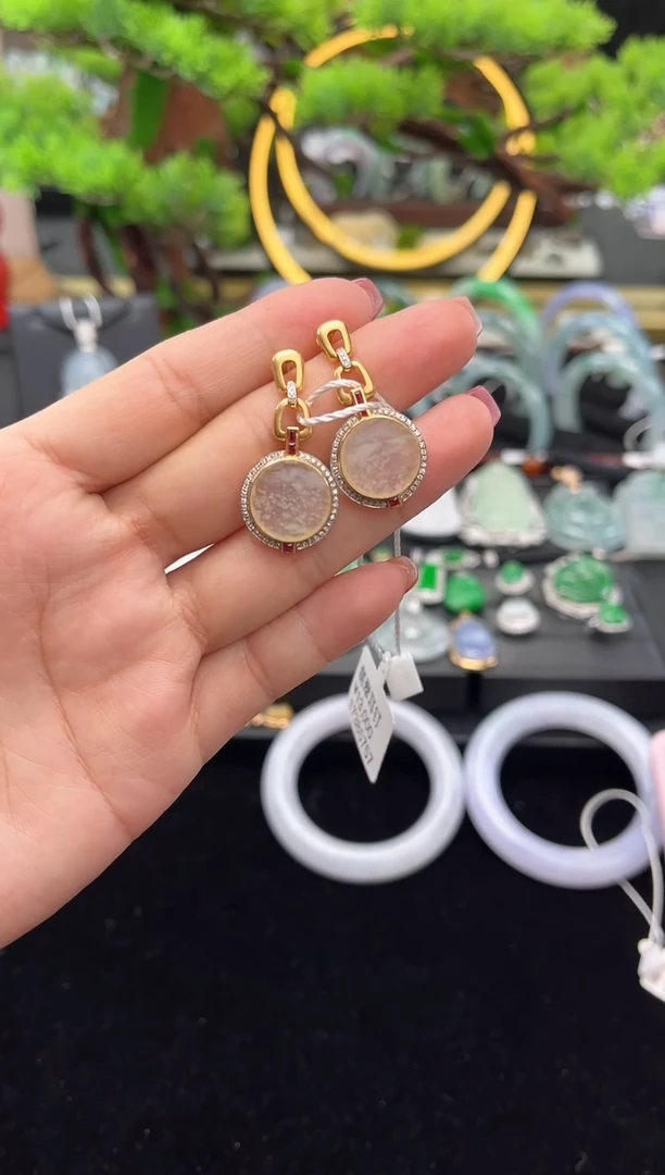 18K金镶嵌翡翠耳坠耳坠