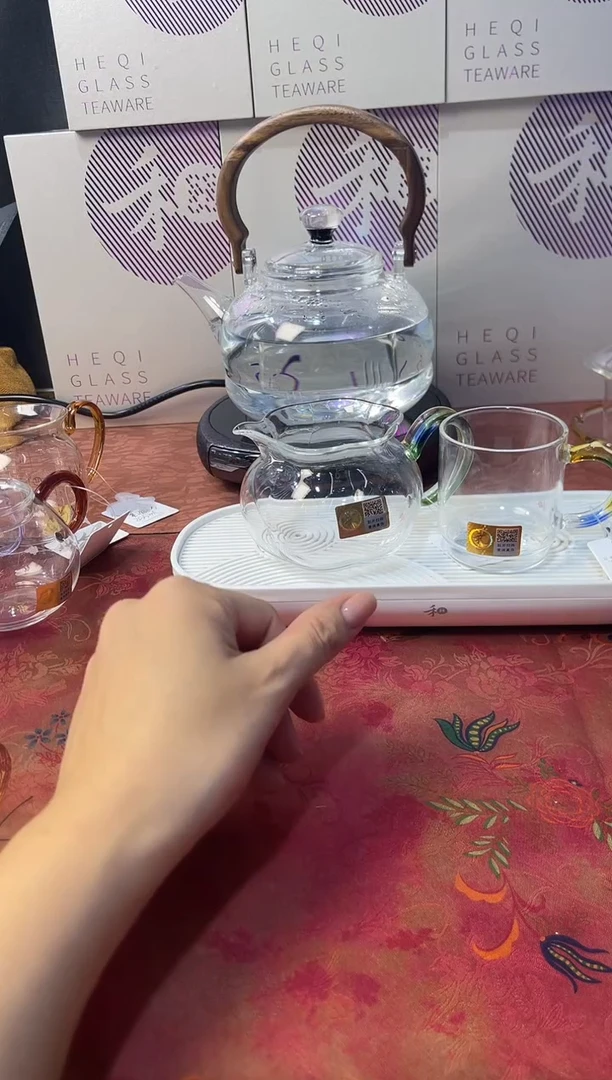 纳福迷翠+隆杯迷翠，，，，，，，，，，，