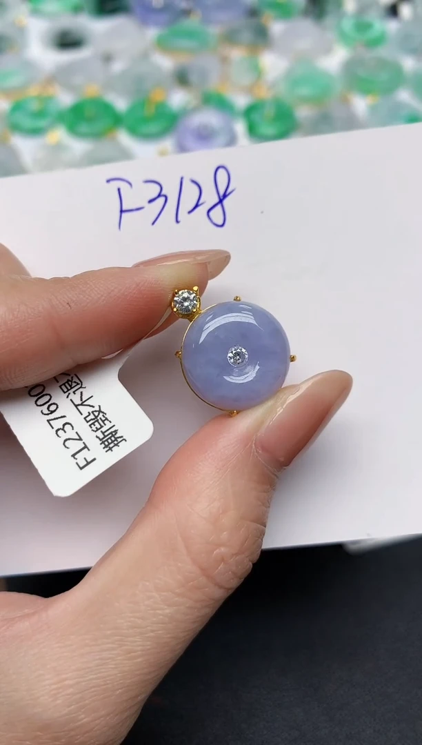 颈饰未镶嵌翡翠天然缅甸A货翡翠百元以上9元证书费自理