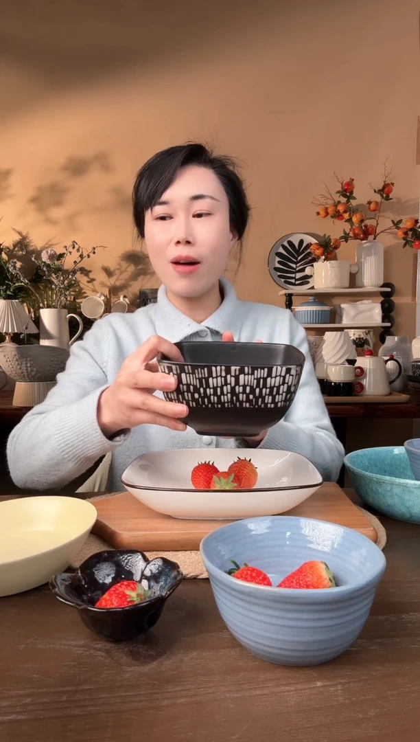 【闪购商品】瓷片6英寸做旧豹纹方碗微瑕