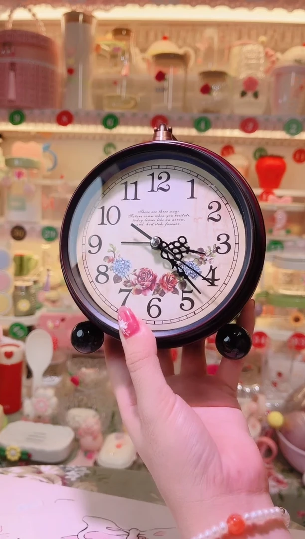 其他品质好发货快放心拍！复古闹钟