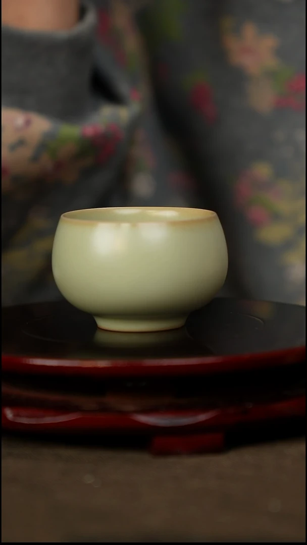 粉青 小禅定 带底款