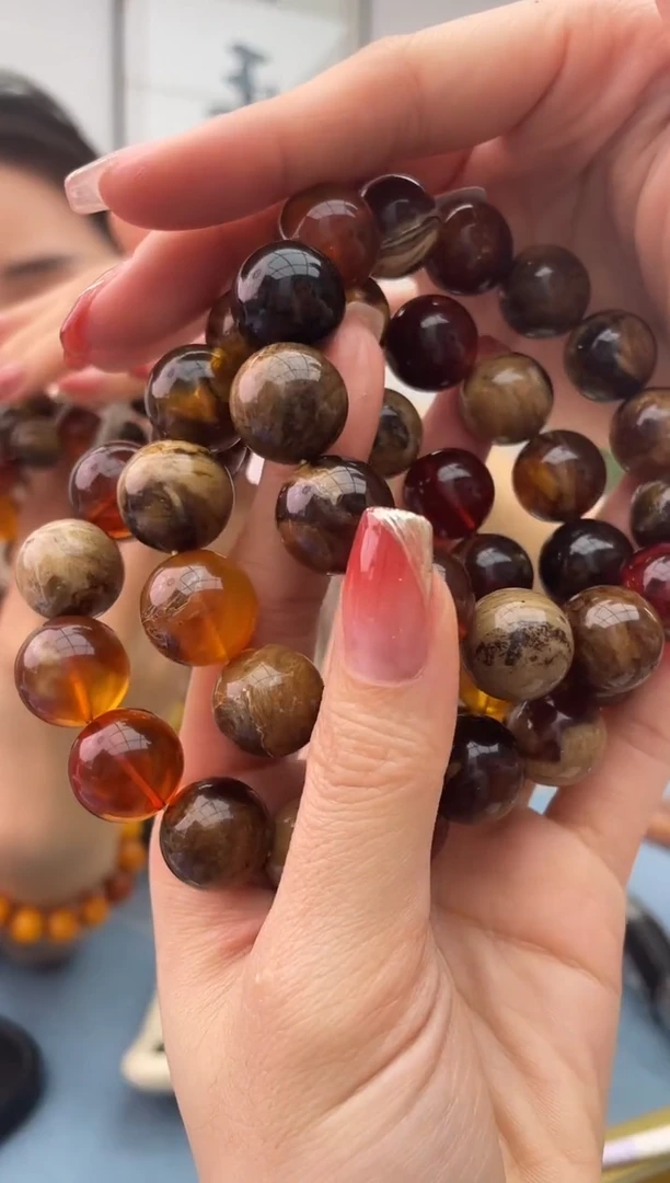 【闪购商品】琥珀珠宝奇石未镶嵌多样性发其一，假一罚十028