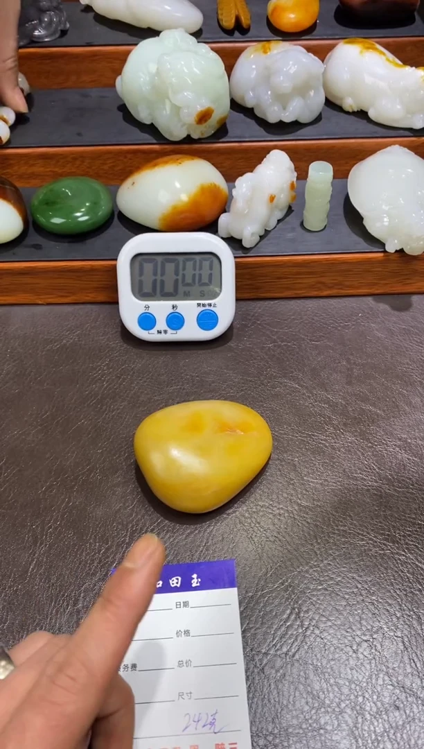 未镶嵌和田玉摆件沈***…和田玉