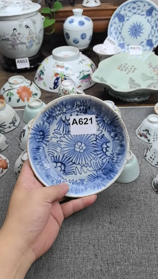 陶瓷向*现代陶瓷工艺品摆件