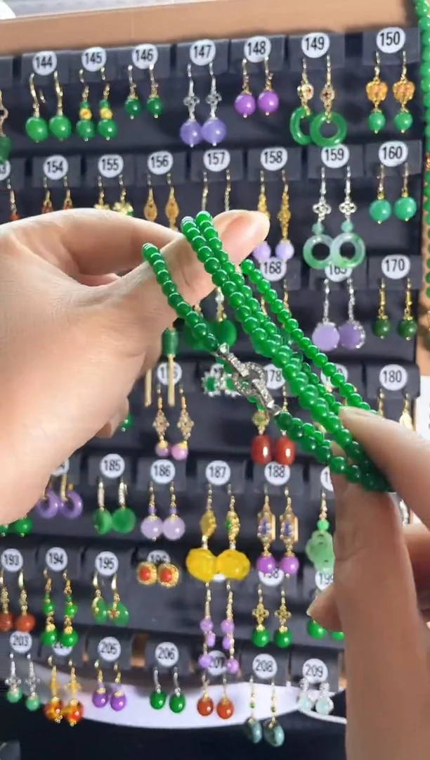 【闪购商品】翡翠颈饰银S925镶嵌看项链