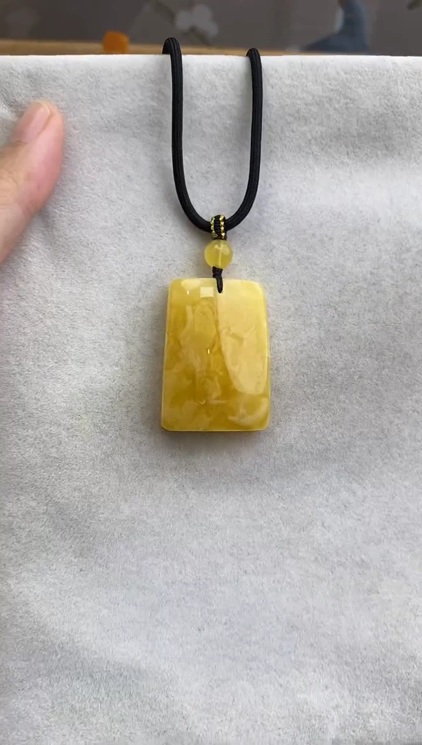 裸石琥珀未镶嵌10901115-吊坠