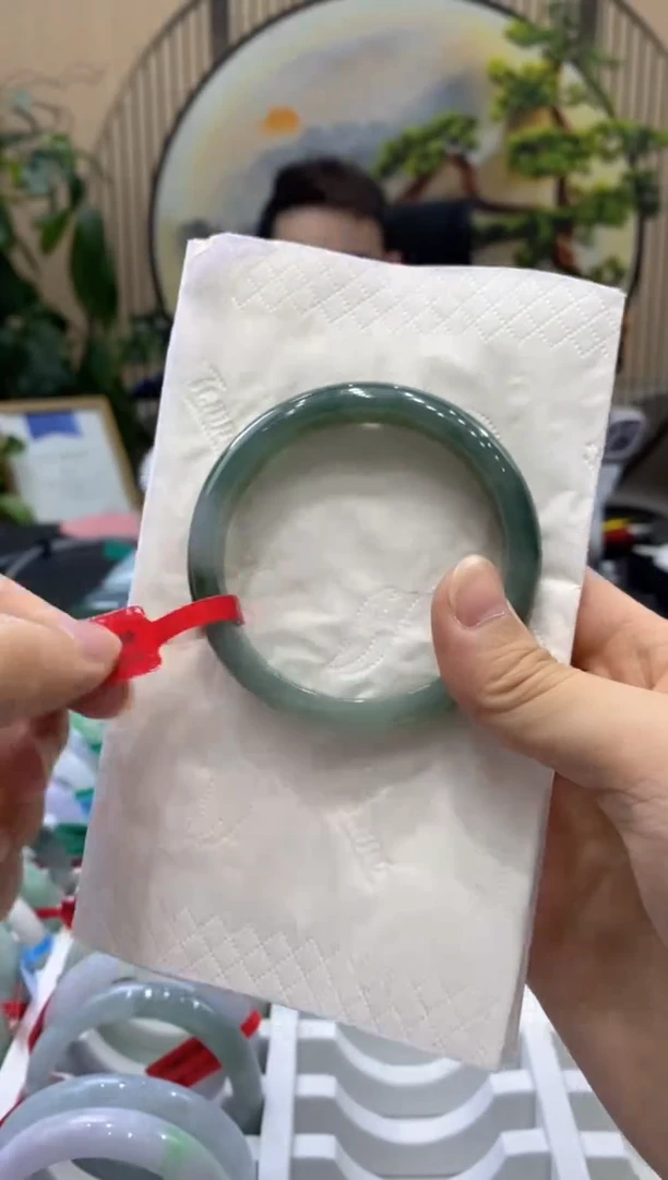 翡翠手镯未镶嵌0000001997