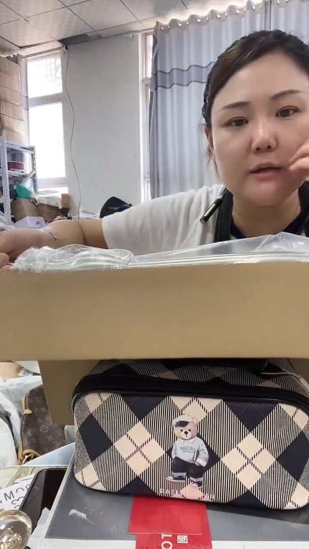 牦牛剖层皮革琪老板女包1号店超好看发图片款厨房的