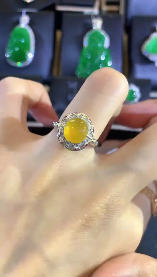 【闪购商品】翡翠戒指18K金镶嵌a95