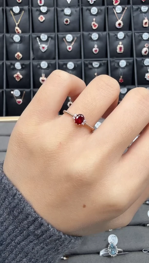 18K金镶嵌戒指红宝石主石0.39克拉