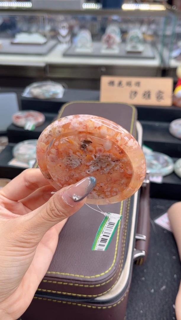 石英质玉手镯未镶嵌59圈口（赠品镯心）S986275