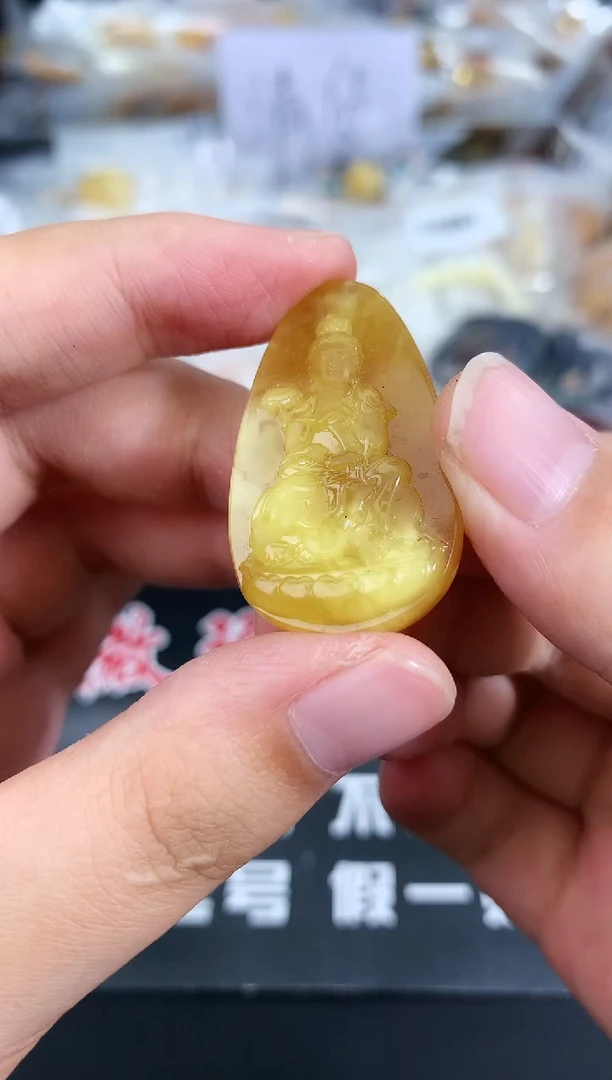 蜜蜡未镶嵌珠宝奇石19
