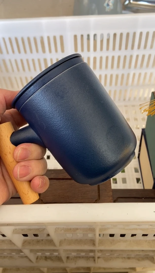 杯无运费险有瑕疵的摄影的产品有使用过的痕迹有点脏介意勿拍