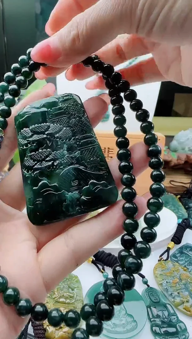 【闪购商品】翡翠颈饰未镶嵌11111111