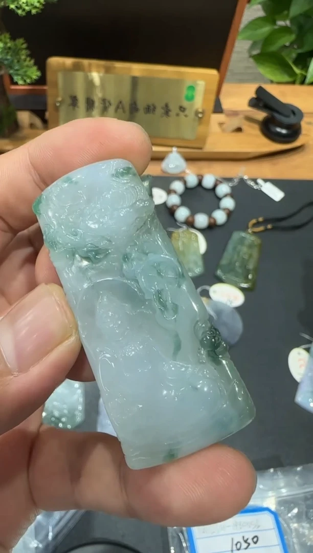 未镶嵌挂件翡翠A货翡翠多样性孤品