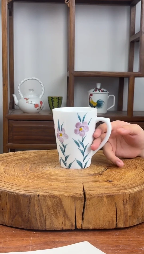 瓷片国韵瓷坊-手工手绘圆口杯小紫花