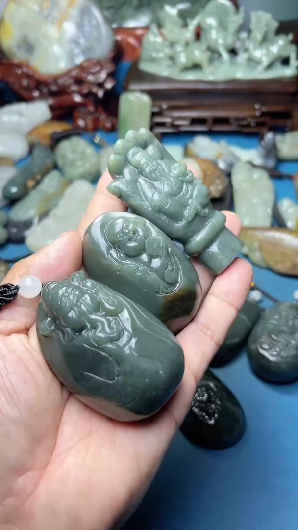 和田玉未镶嵌把件3