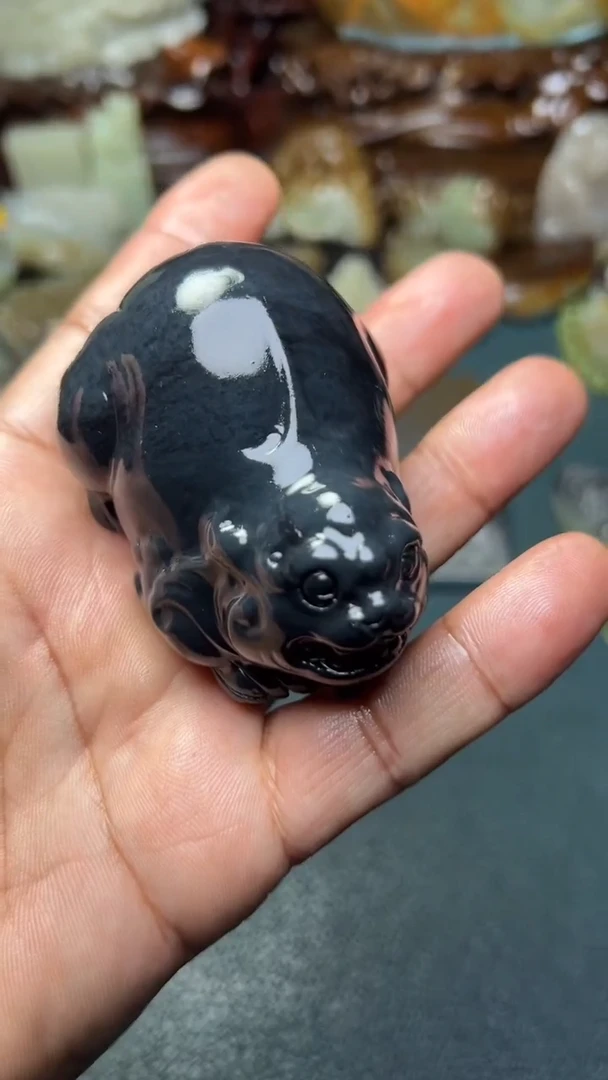 未镶嵌和田玉把件-