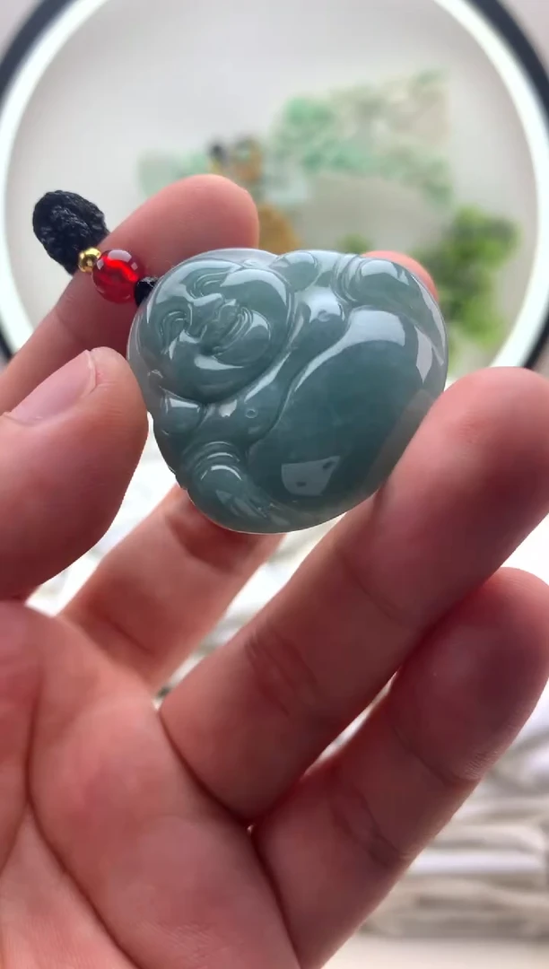 颈饰未镶嵌翡翠佛公