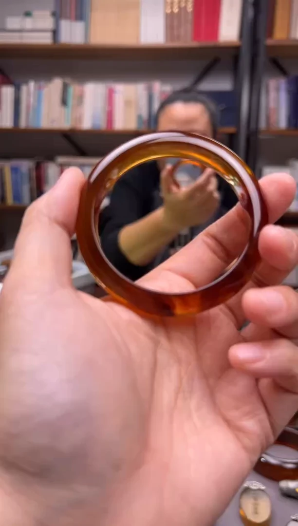 【闪购商品】琥珀颈饰未镶嵌57+圈口手镯