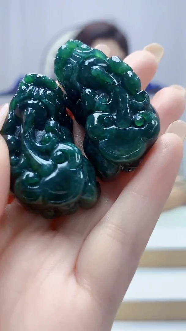 未镶嵌定制翡翠4829DD-毛货挂件一对103