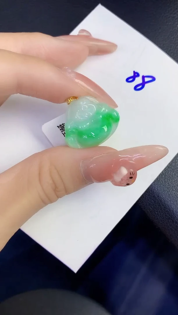 颈饰18K金镶嵌翡翠缅甸天然翡翠A货