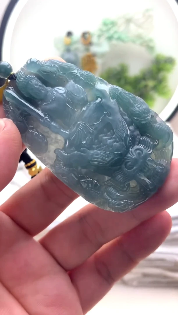 颈饰未镶嵌翡翠不动明王
