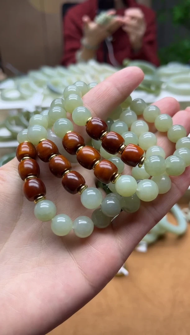 未镶嵌手串和田玉和田玉高青白手串 约卡10mm 多样拍一发一