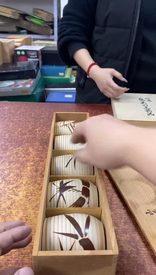 瓷片157小林轩欢迎您