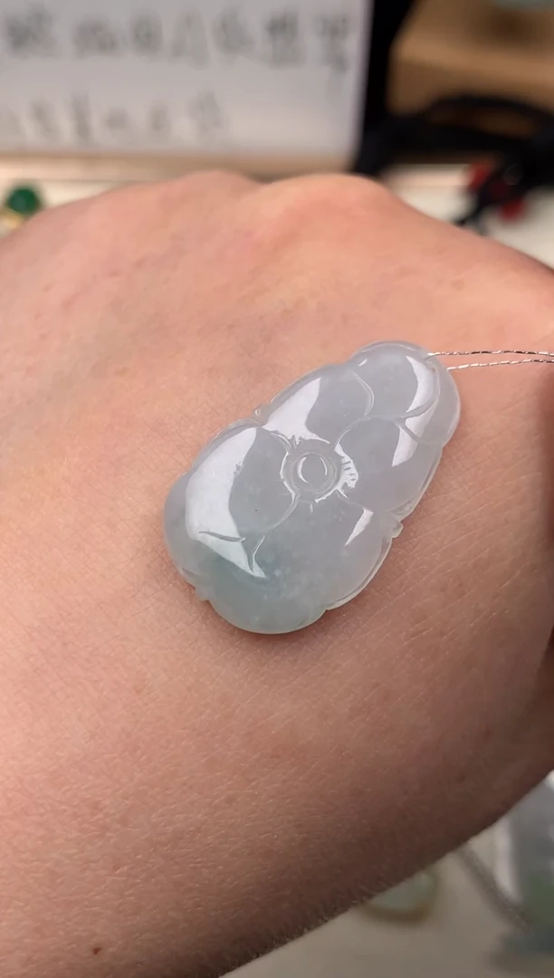 吊坠(不含链)未镶嵌翡翠吊坠